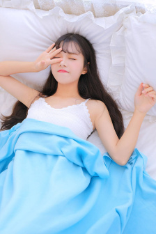 清纯校花有吃肉系统